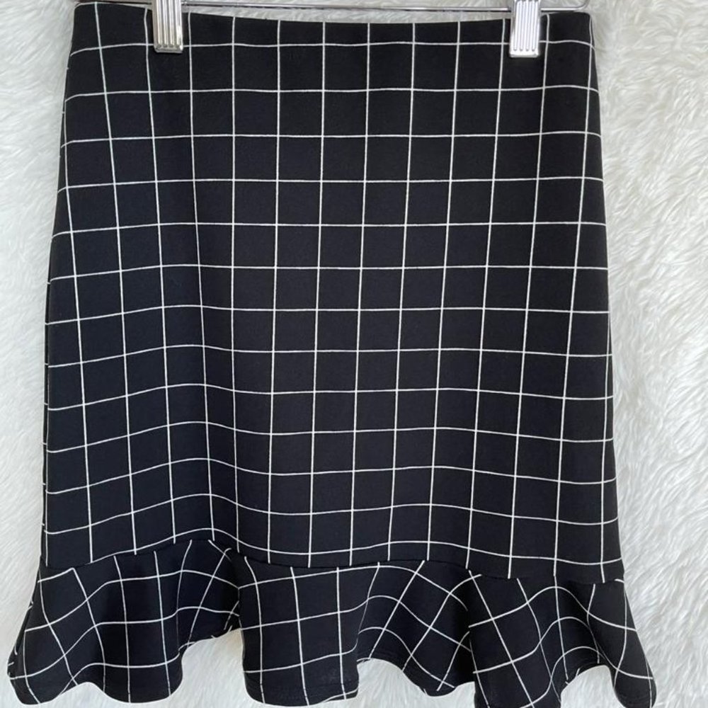 BLUE BUSH Women's Black & White Lined Skirt S